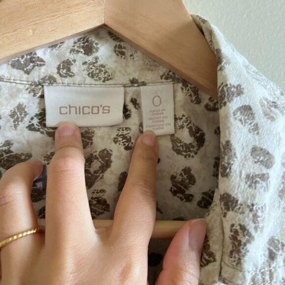 CHICO'S Olive Green Cream Animal‎ Print Lightweight Jacket Zip-Up Size 0 (S-6) - Picture 3 of 6